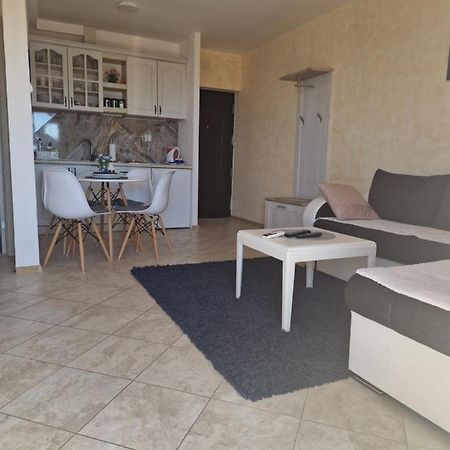 Marta Apartment Petrovac Екстериор снимка